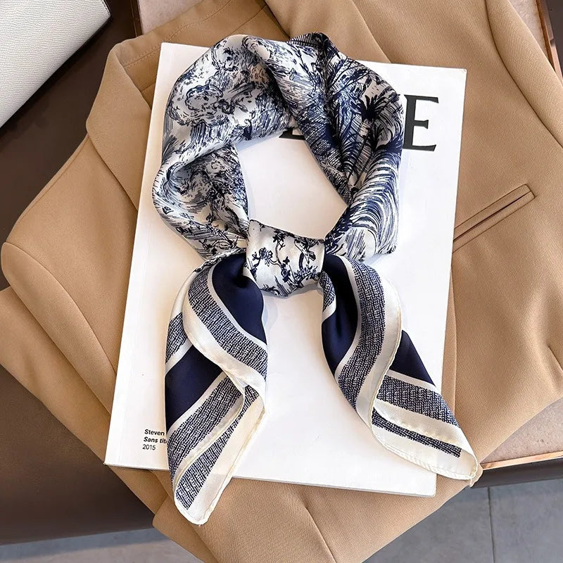 Foulard en soie imprimé végétal