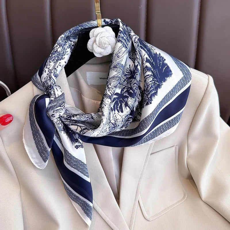 Foulard en soie imprimé végétal