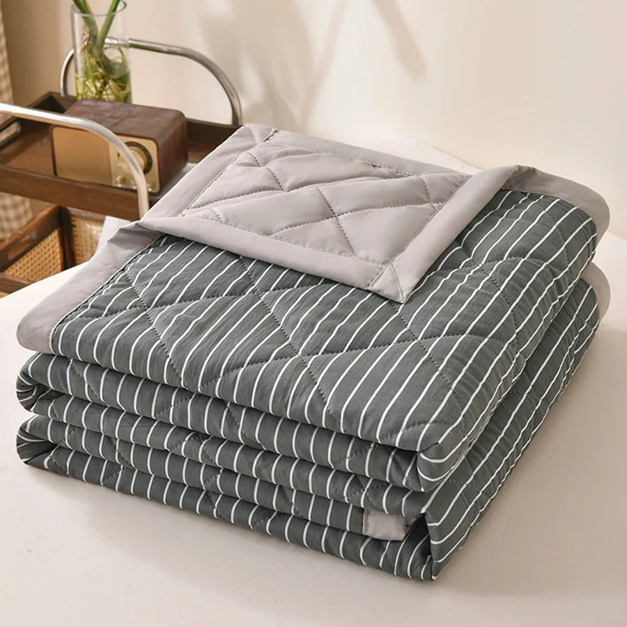 Couette fine d'été